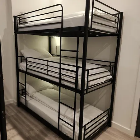 Hostel Just Sleep At Matrix