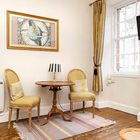 Joivy Classy Near Castle * Edimburgo