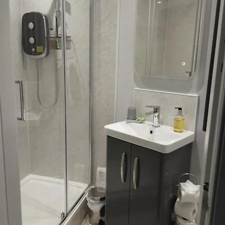 Gasthof East Claremont