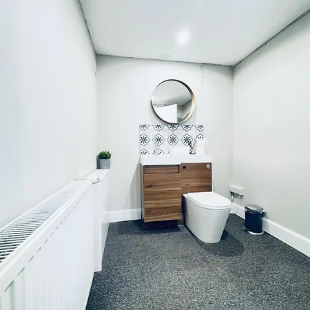 Апартаменты Floor With Castle Views *