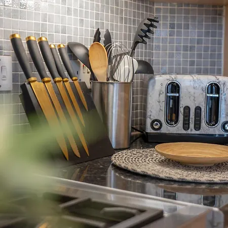 Old Town Romantic Getaway *