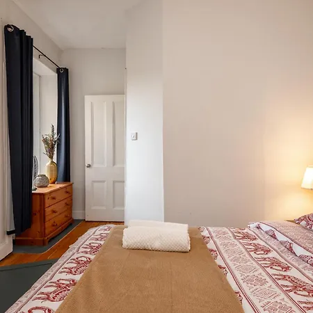 Daire Bright And Quiet 1 Bedroom Apartment, Close To Haymarket *