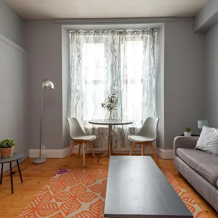 1 Bed In Leith Apartment *
