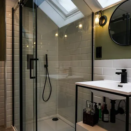 3 Bedroom West End For First Meessage Me Pics Apartment *