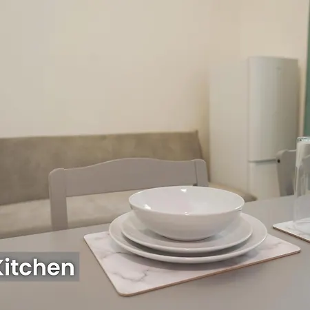 Modern In Haymarket, Centre * 에든버러