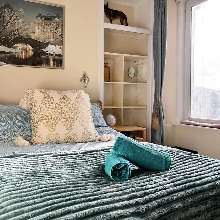 Apartament Bright Floor 2br In Morningside, Easy Centre Links, Close To And Royal Hospital Edynburg