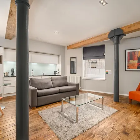 Destiny Scotland -the Malt House Edimburgo