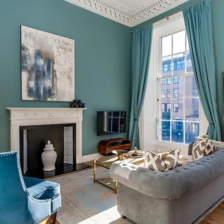 Dragon Luxury At 8 Albyn Place *