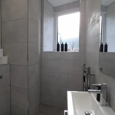 Apartment Convenience, Calm Comfort-- A Stylish One-bedroom Retreat Just 3 Stops From The Heart Of The *