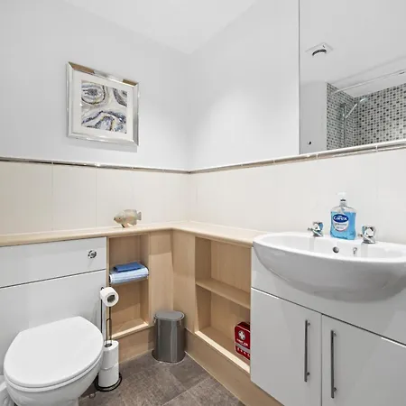 Апартаменты Slateford 2 Bedroom -