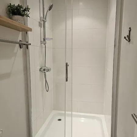 Rooftop Retreat דירה *