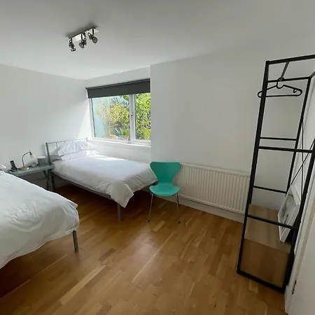 Suntrap House * Edinburg