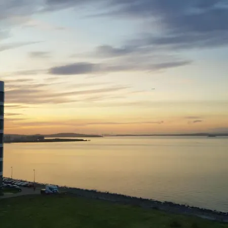 Penthouse Ocean View Luxury Penthouse Edinburgh