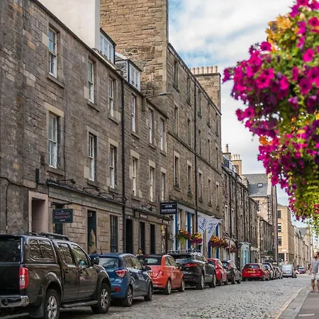 דירה The Cobbled Rider