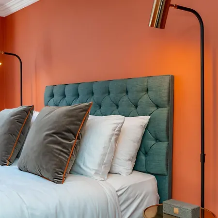 Dragon Luxury At 9 Albyn Place