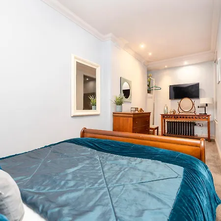 Joivy Ultra Luxe Near Princes Street Appartamento *