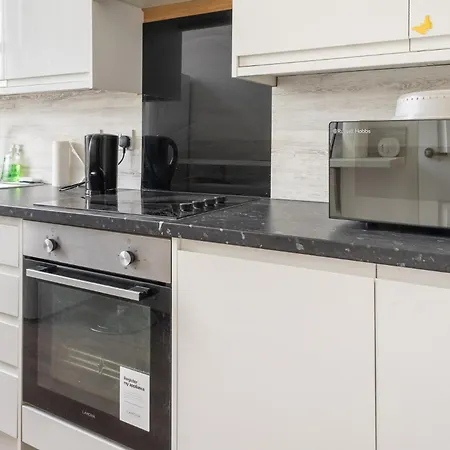 Bright High-ceiling 2bd Flat - Edinburgh! إدنبرة