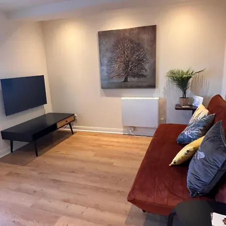 The Shore Modern 2 Bedroom