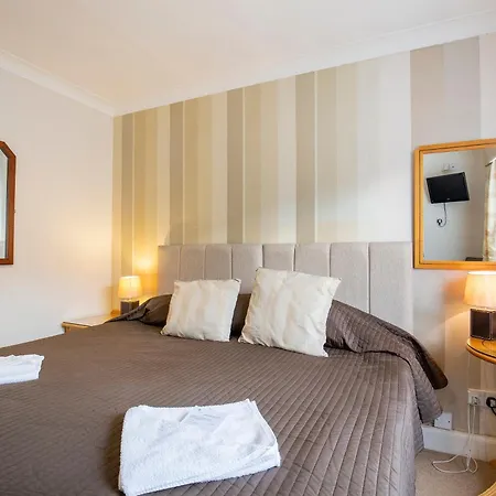 Hotel Arden Guest House, Craigmillar Castle 3*