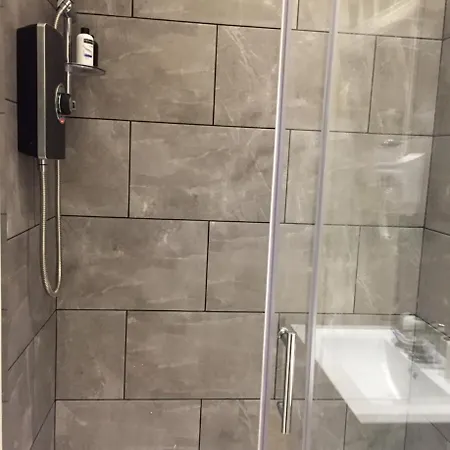 Royal Mile Balconies By The Castle