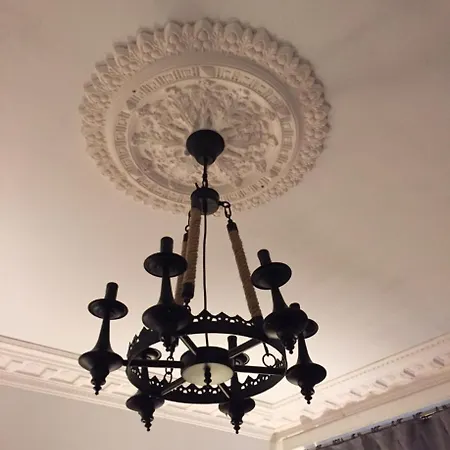 Aparthotel Royal Mile Balconies By The Castle