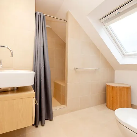 Joivy Superb Flats In The Heart Of * Edinburgh