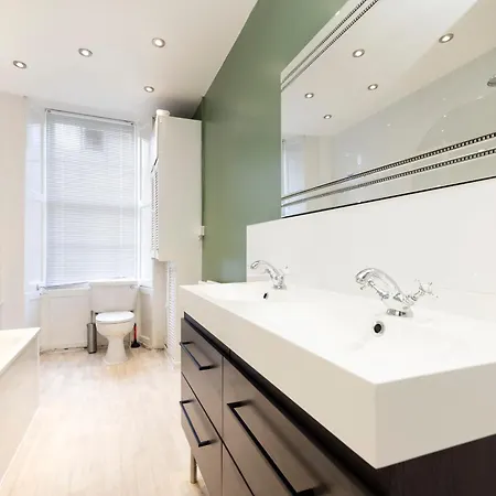 Joivy Chic And Spacious House At The Heart Of The 爱丁堡