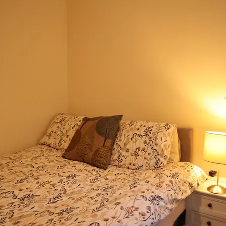 3 Bedrooms Flat In Old Town Sleeps 6 Apartament