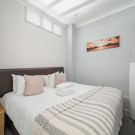 F&o - Vip Royal Mile 2 Bed - Sleeps 4 *