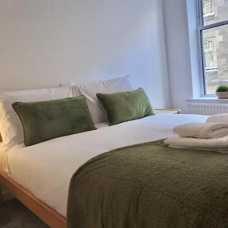 דירה Old Town - Royal Mile Neighbour 2-bed אדינבורו