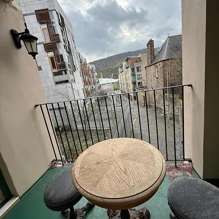 Summstay * Edinburgh
