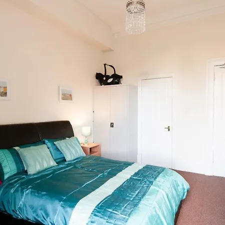 Lauriston Roomz Edinburgh