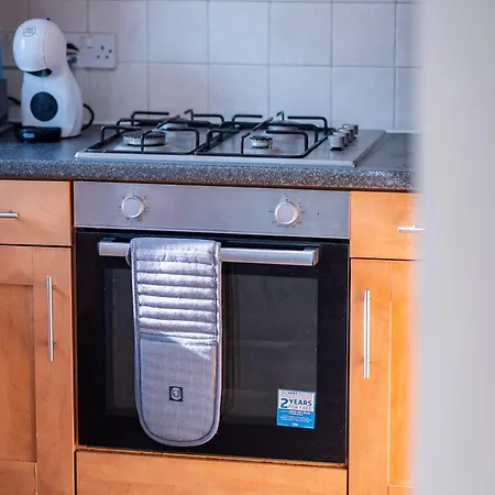 Luxury 3-bed Townhouse With Free Parking And Apartment Edinburgh