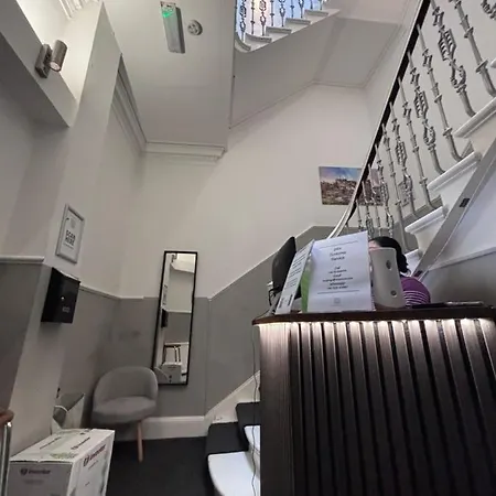 Haymarket * Edinburgh