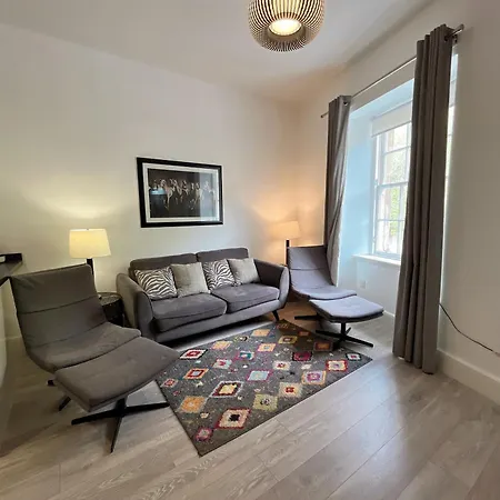 King's Stable 2 * إدنبرة
