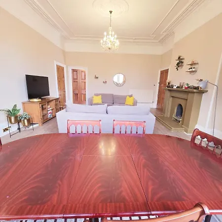 Delightful 4 Bedroom Family In Newington - Craigmillar Park Konukevi