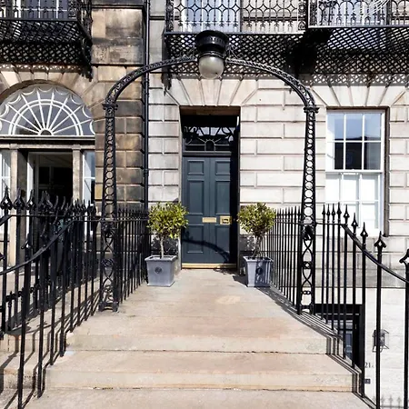 Melville Street Townhouse