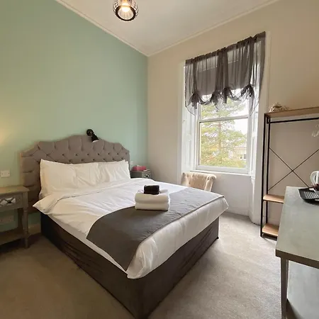 Allison House 16