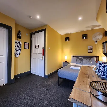 Frederick Douglass - In The Pensión Edimburgo