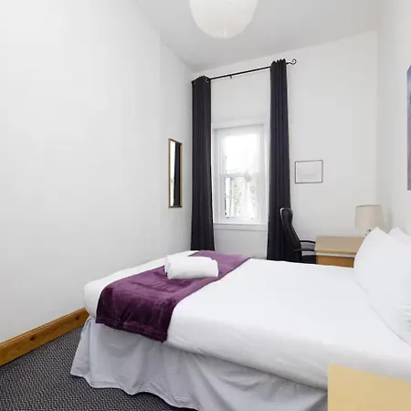 Joivy 3 Bed Flat In Old Town, Close To Grassmarket Appartamento