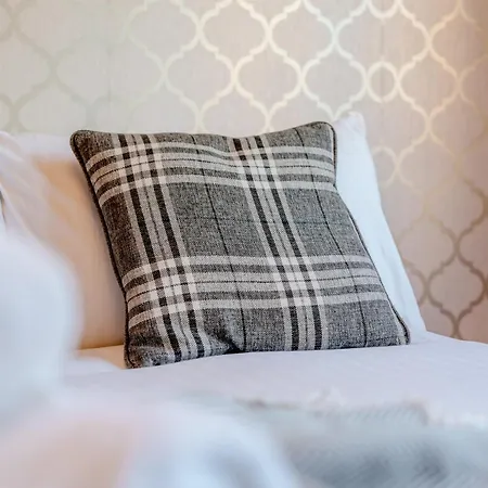 Roseburn Retreat 2b Free Parking *