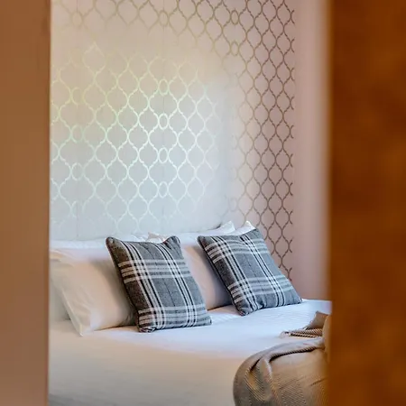 Roseburn Retreat 2b Free Parking *