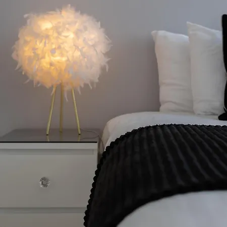 Hébergement de vacances Centre House - 5 Bedrooms - Sleeps 9 - Parking *