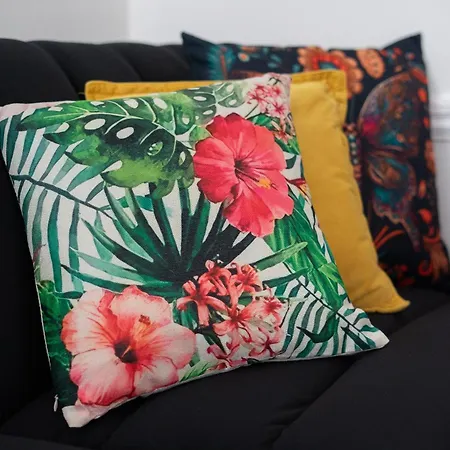 Hébergement de vacances Centre House - 5 Bedrooms - Sleeps 9 - Parking *