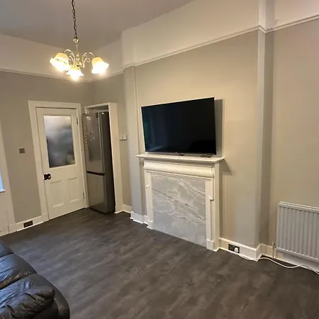 Apartmán Stylish 3 Bed 2 Bath Ground Floor Main Door Flat In Marchmont *
