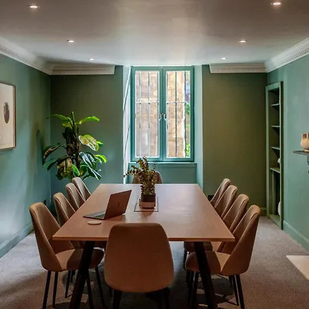 Grove House 3* Edinburgh