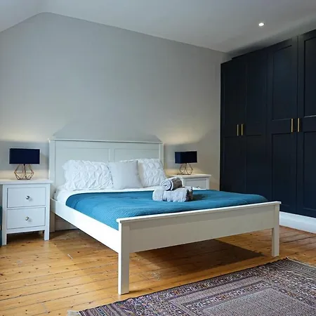 Townhouse 3 Bedroom With Garage Εδιμβούργο