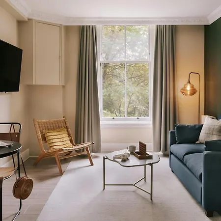 Sonder By Marriott Bonvoy Royal Garden New Town 4*