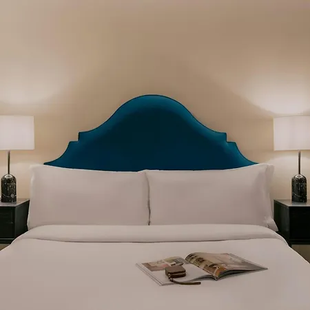 Apart Otel Thistle Royal Garden