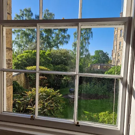 Joivy Gorgeous Georgian Flat In New Town *